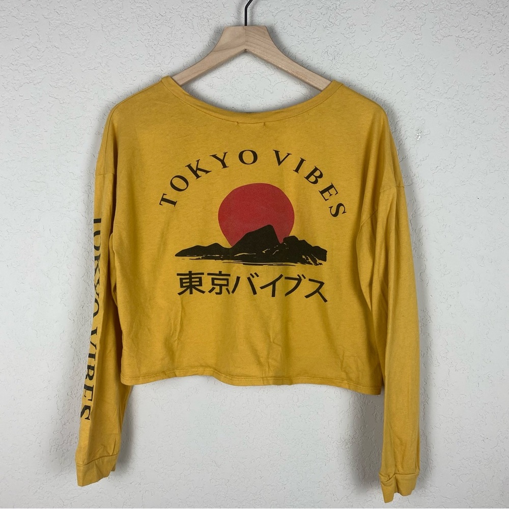 Local Lab Yellow Graphic Crop Top - Picture 8 of 8
